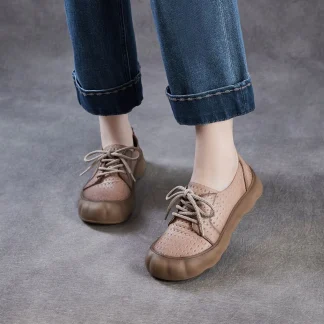 Women's Retro Plaited Embossed Leather Casual Shoes